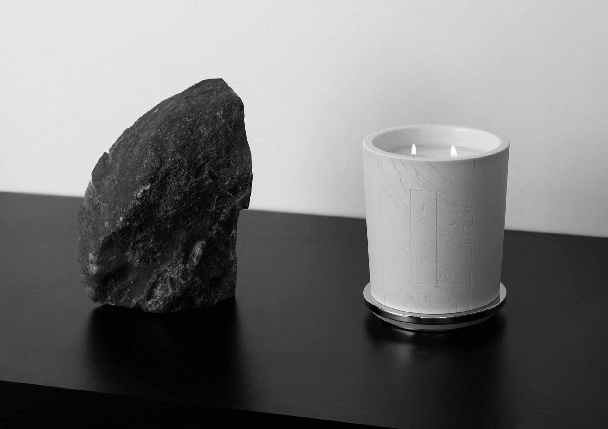 JOSHU Candles Pair Scent, Steel, and Sound - Gessato