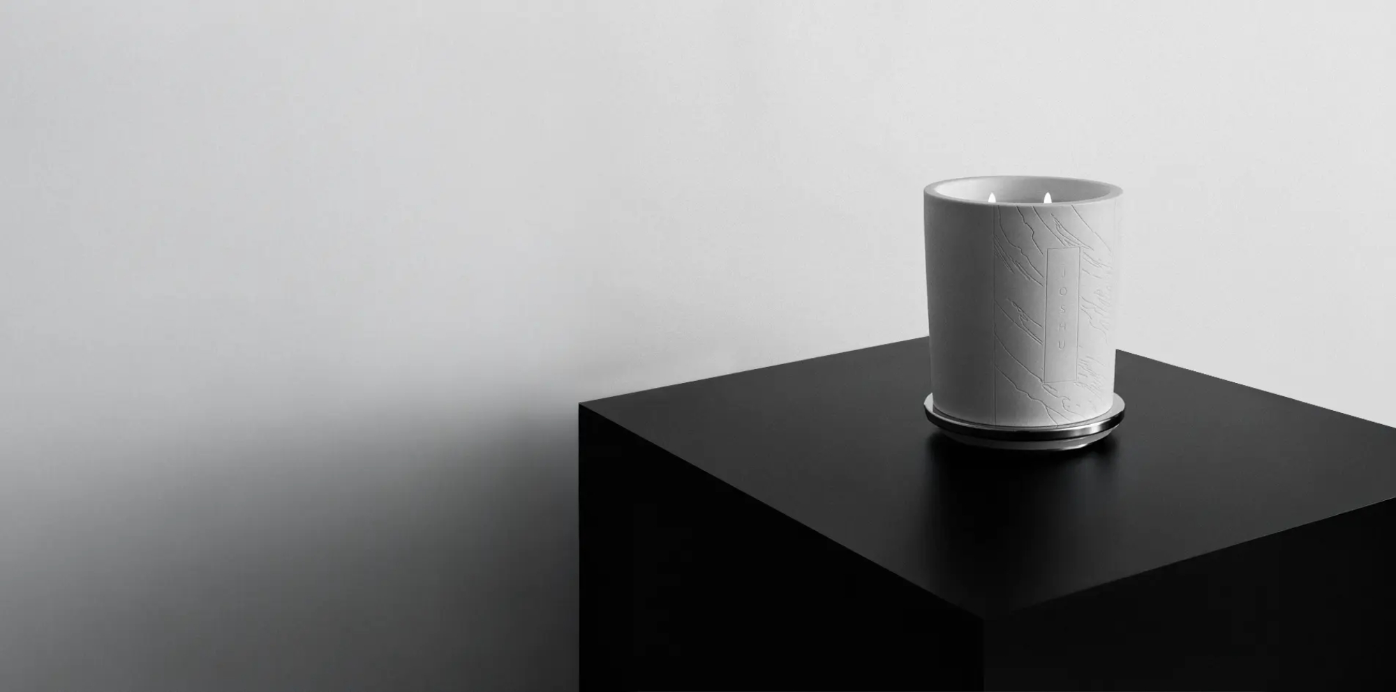 JOSHU Candles Pair Scent, Steel, and Sound - Gessato