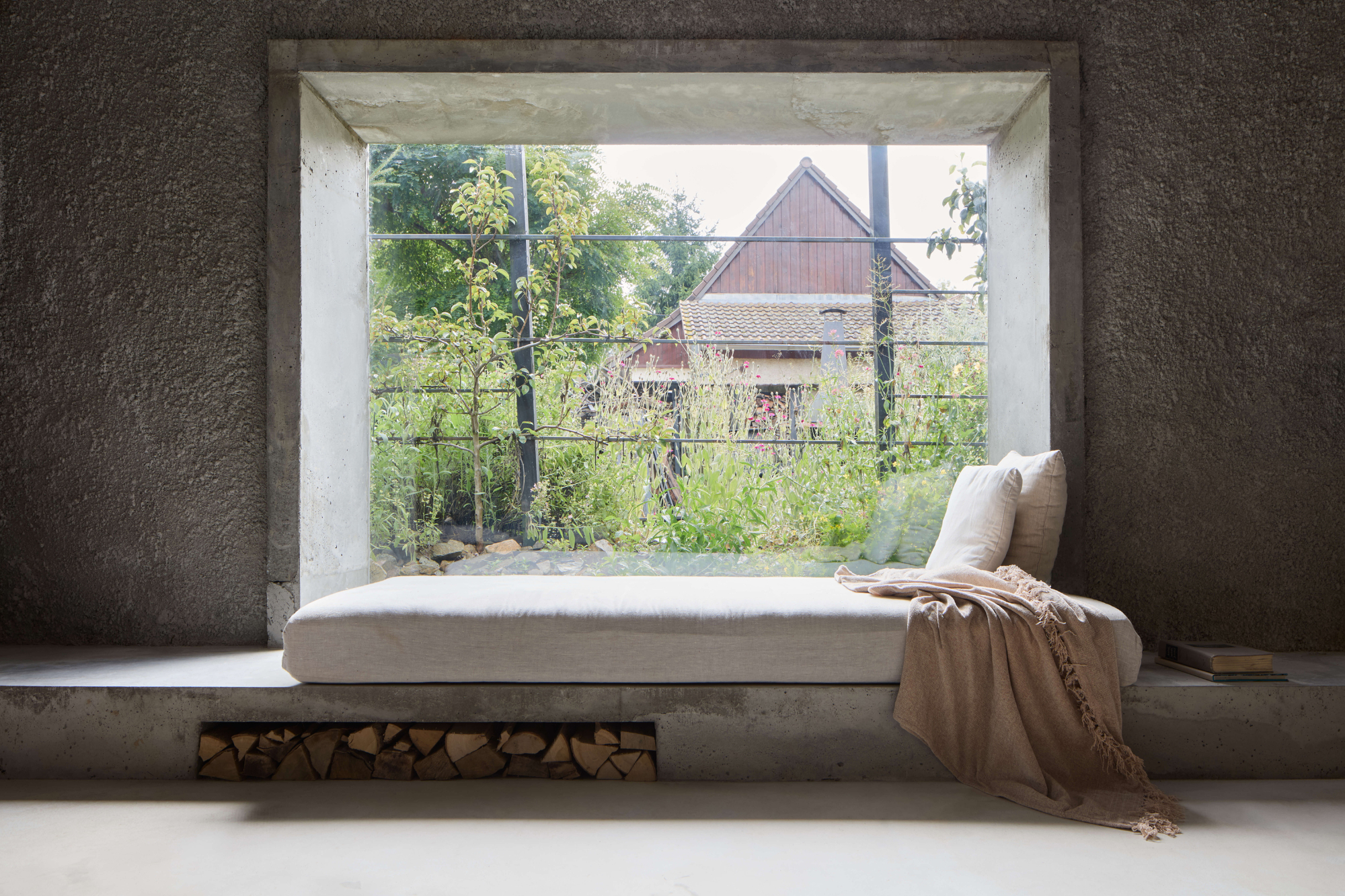 Panosi Ujezd Summer House - Gessato