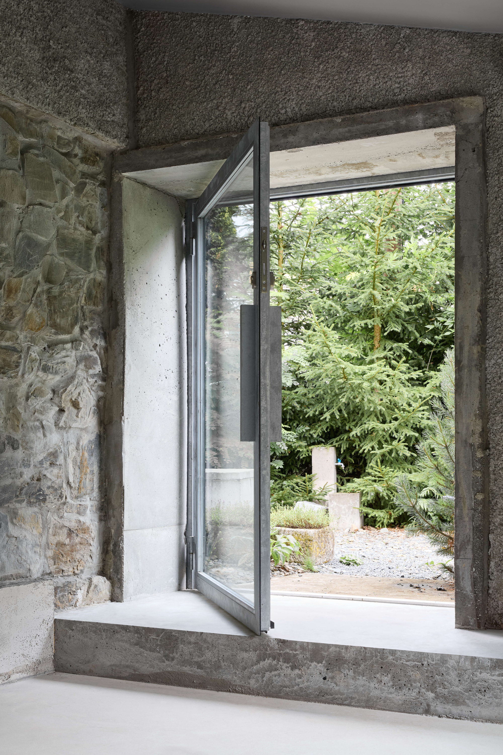 Panosi Ujezd Summer House - Gessato