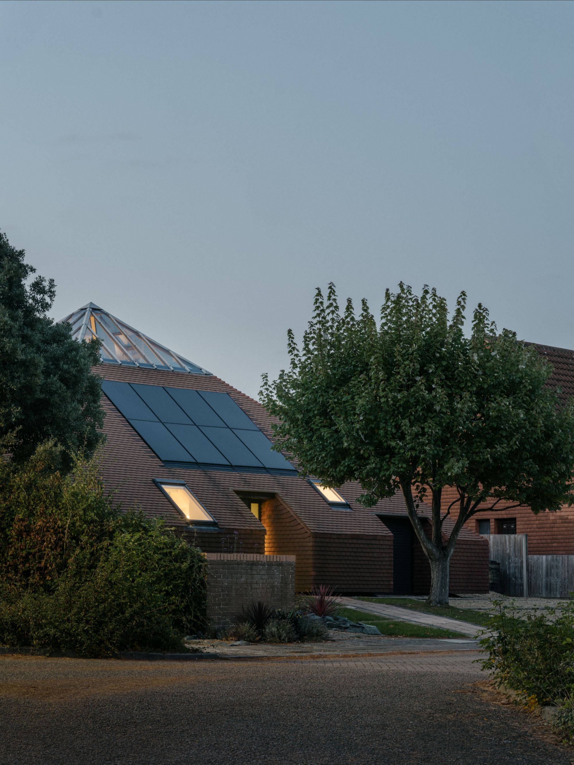 Pyramid House - Gessato Pyramid House - Gessato