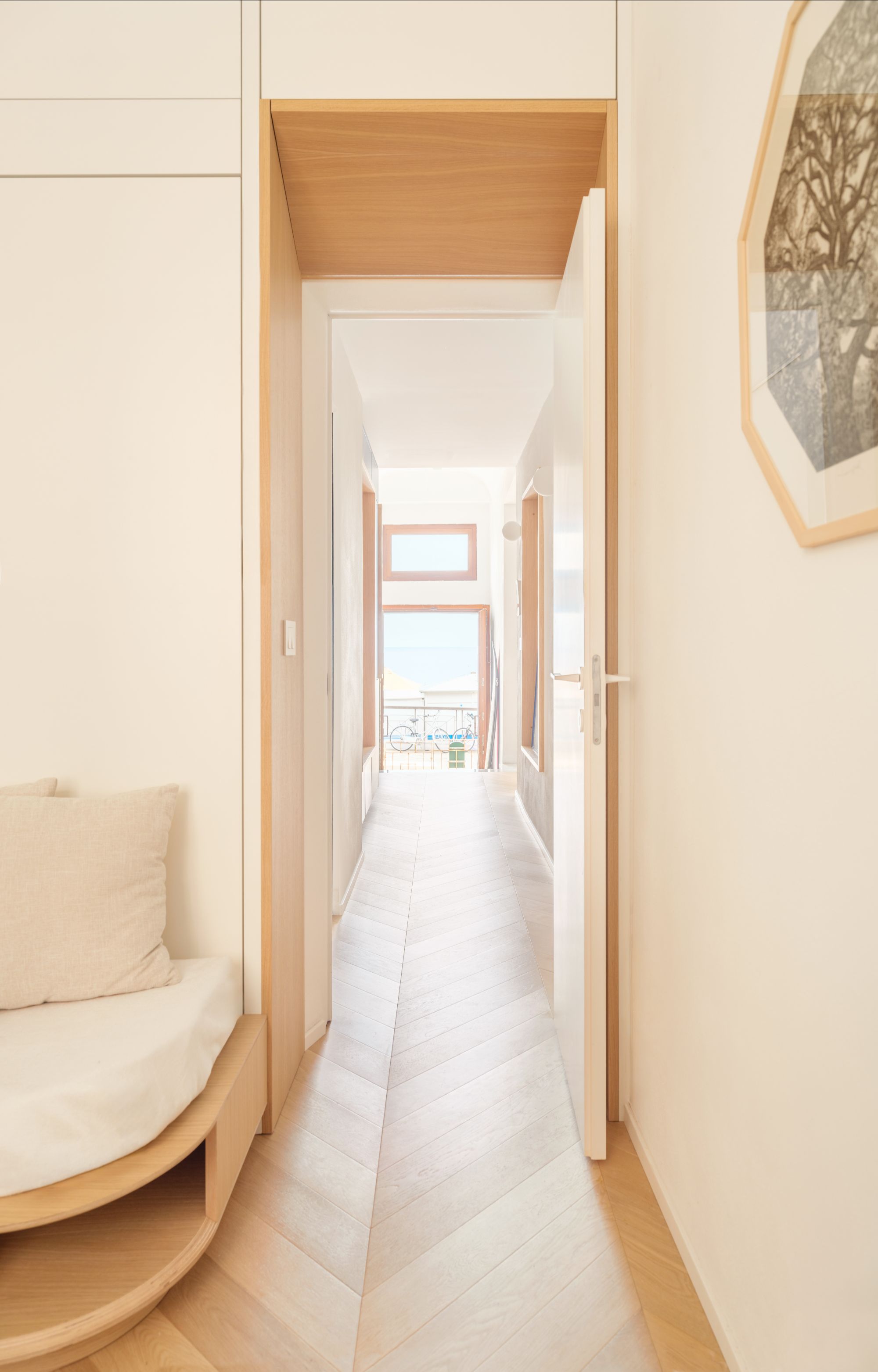 Surf House in Levanto, Italy - Gessato