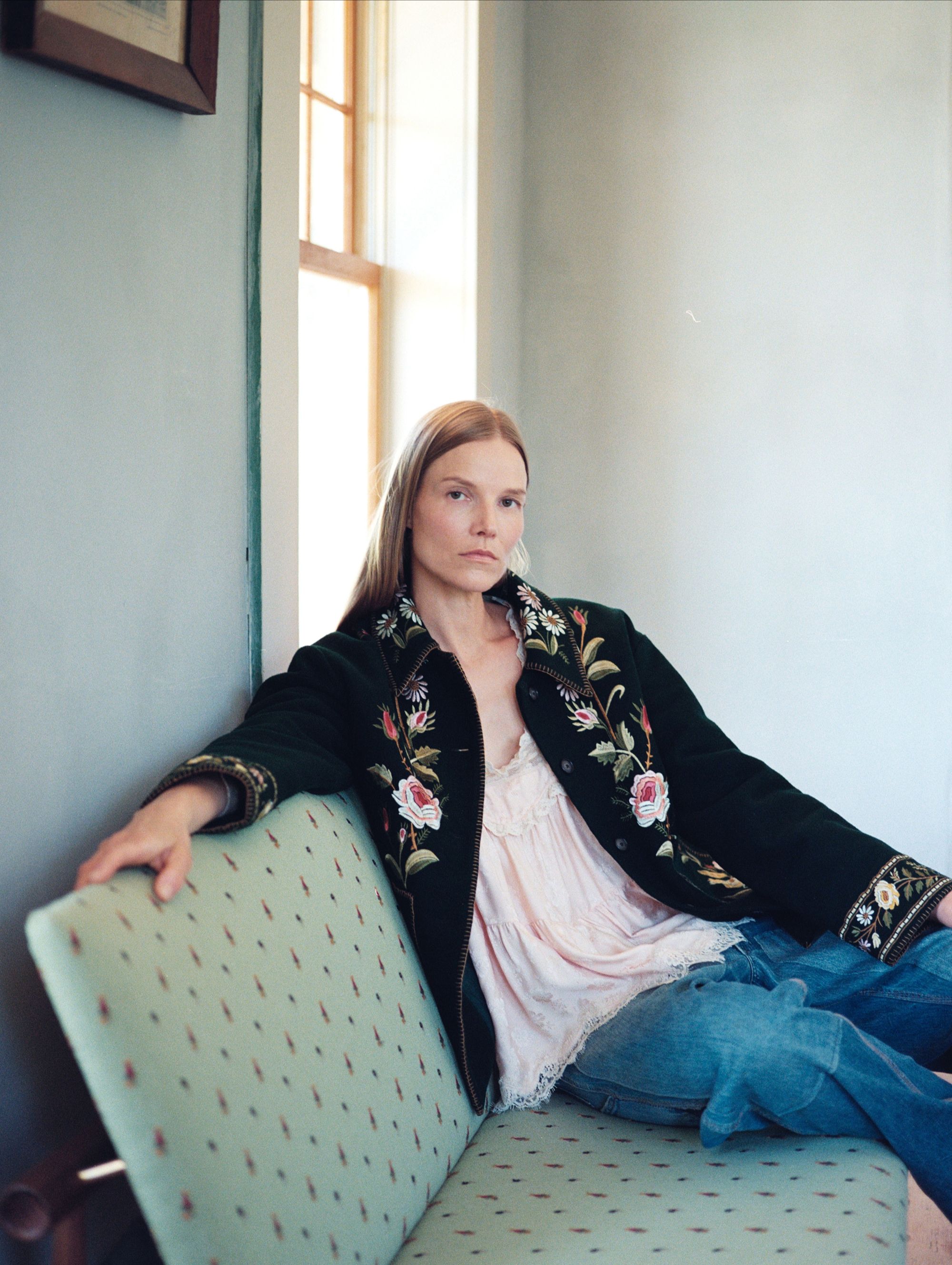 House of Finn Juhl x Sea New York: Flower Embroidery - Gessato House of Finn Juhl x Sea New York: Flower Embroidery - Gessato