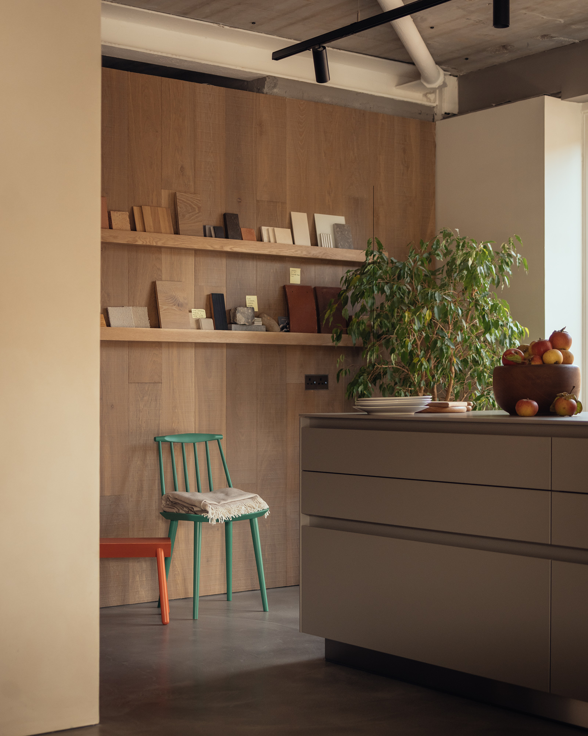 McLean Quinlan's Studio Space in Winchester - Gessato