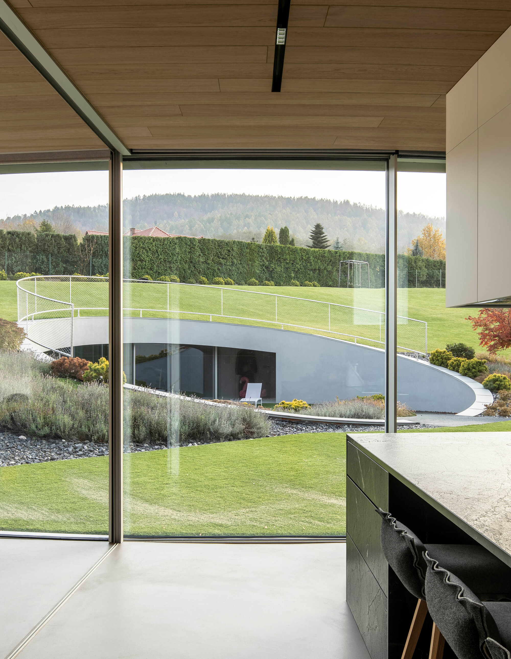 Yaw House - Gessato Yaw House - Gessato
