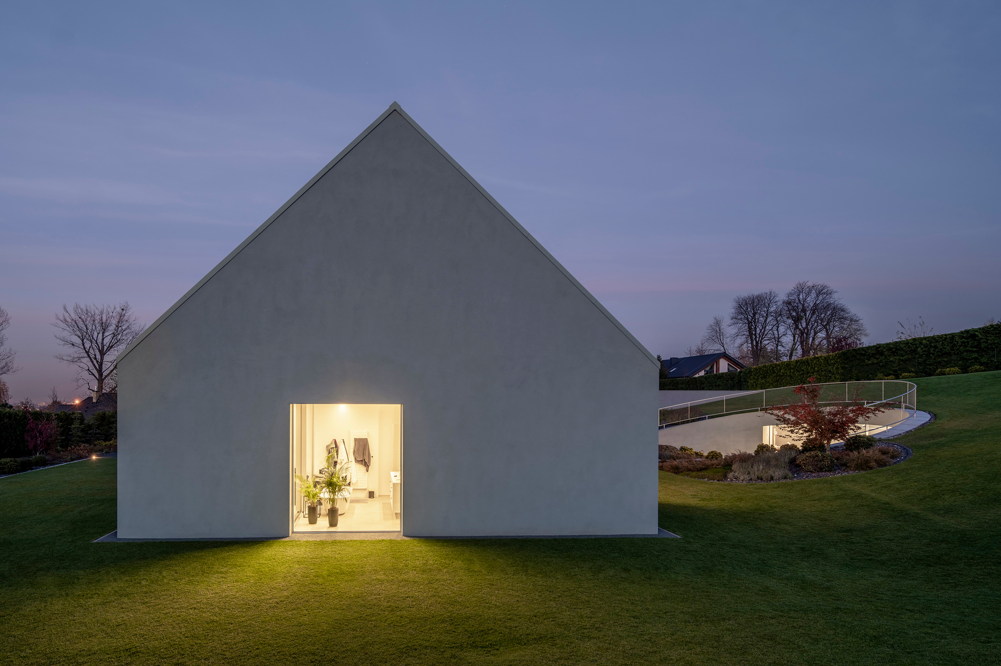 Yaw House - Gessato Yaw House - Gessato