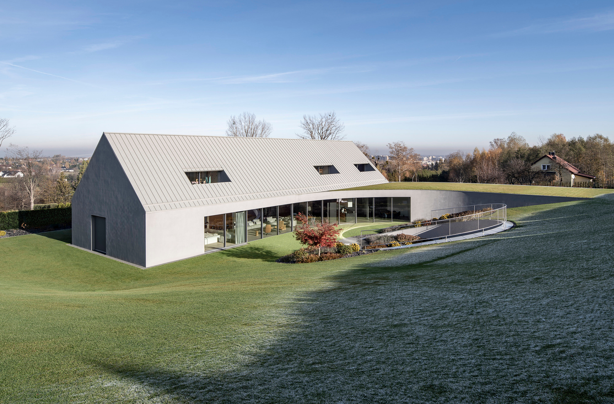 Yaw House - Gessato Yaw House - Gessato