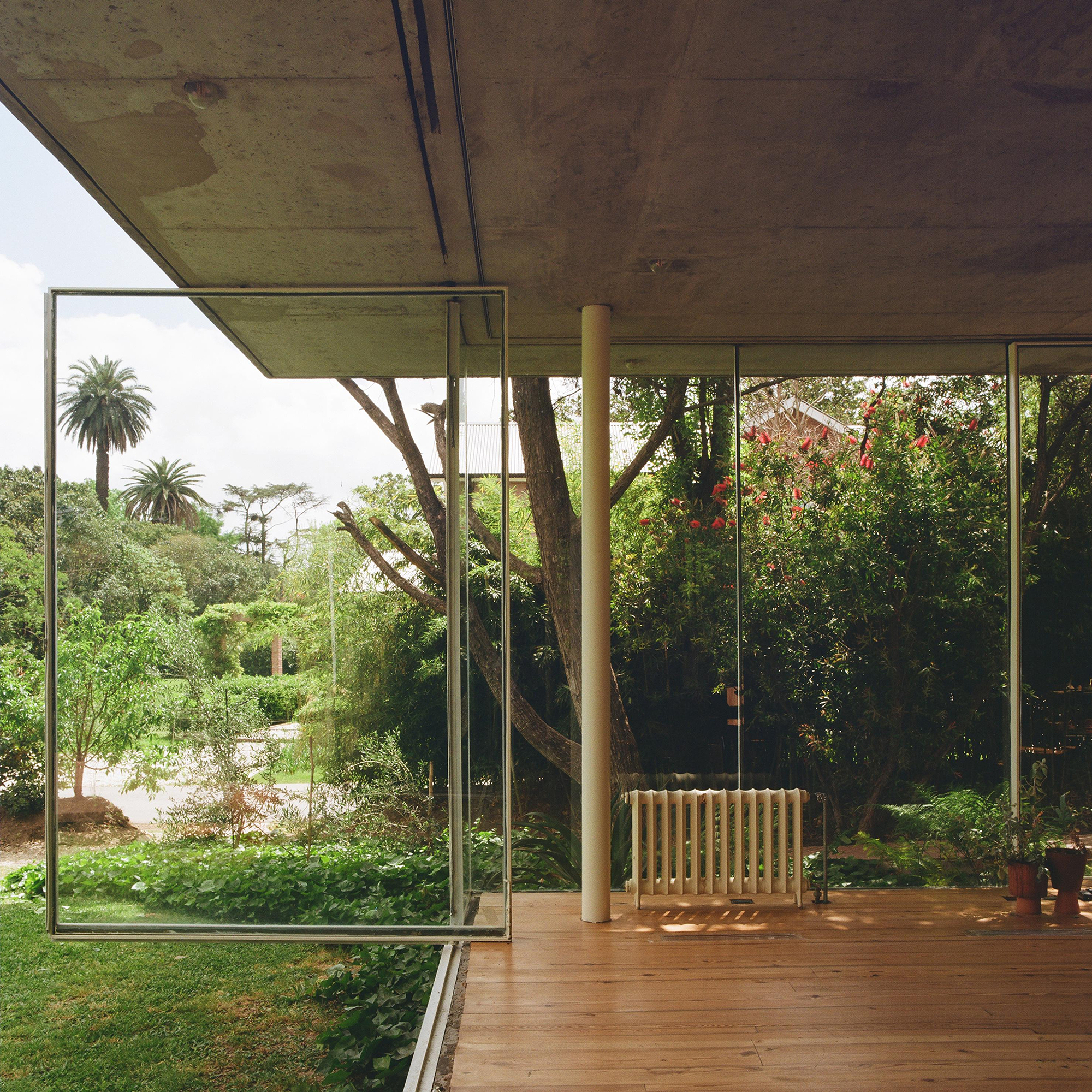 Borja House by Estudio Fernandez Renati - Gessato Borja House by Estudio Fernandez Renati - Gessato