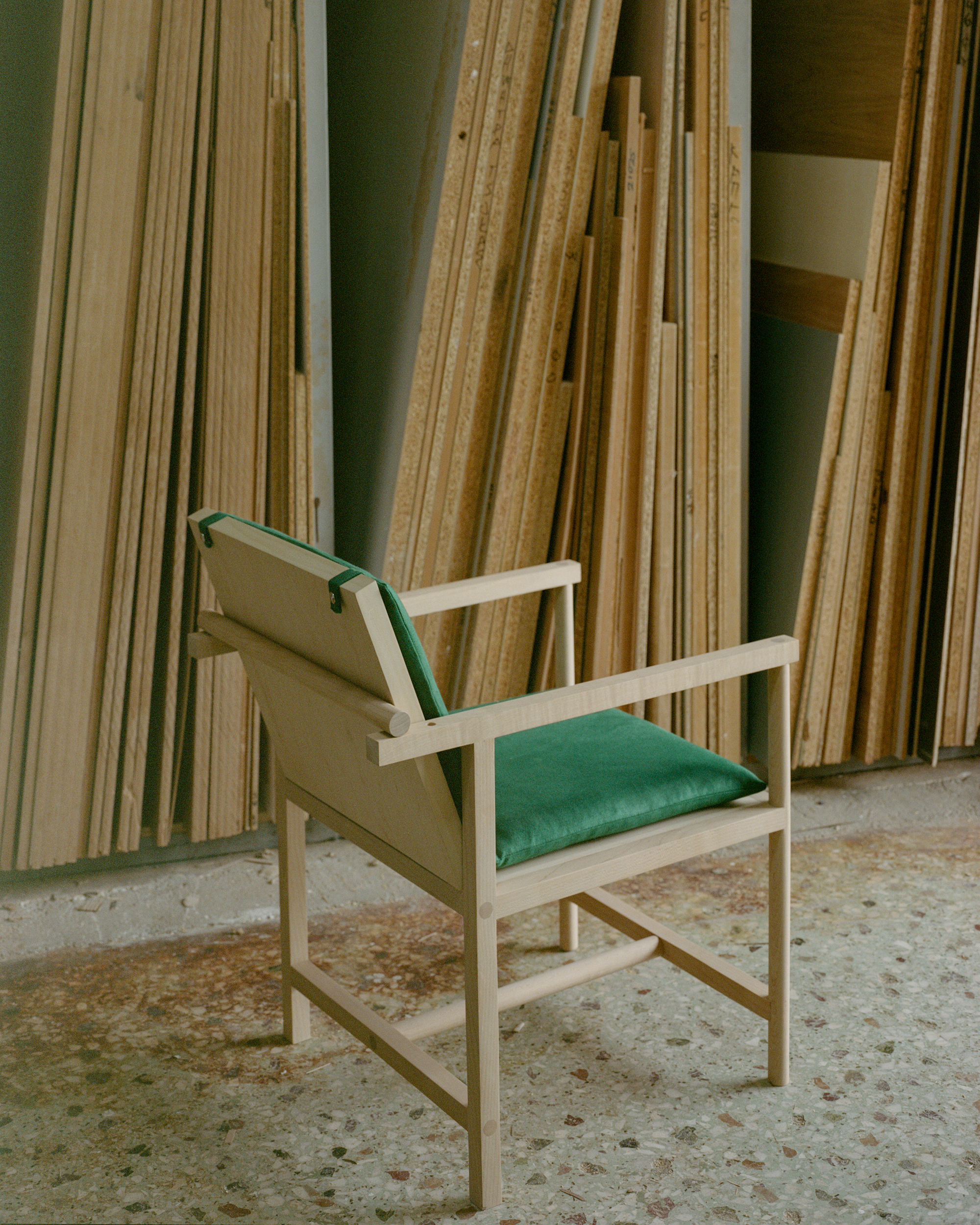 The Parrot Chair by Local Local - Gessato The Parrot Chair by Local Local - Gessato