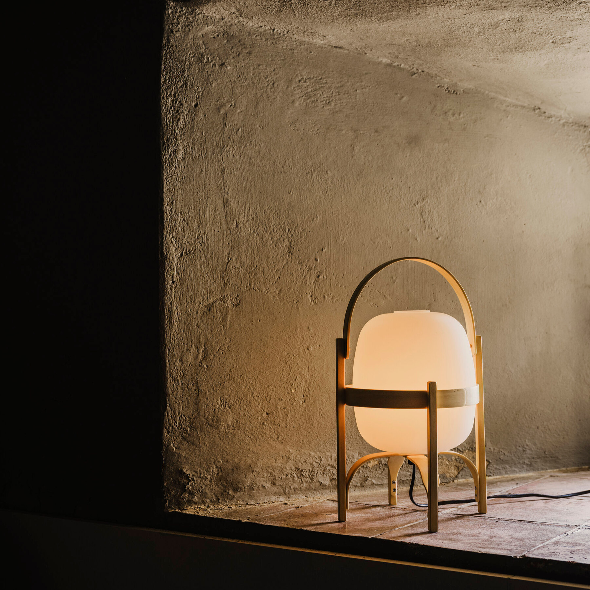 The Lamp That Began with a Discarded Glass Globe - Gessato The Lamp That Began with a Discarded Glass Globe - Gessato