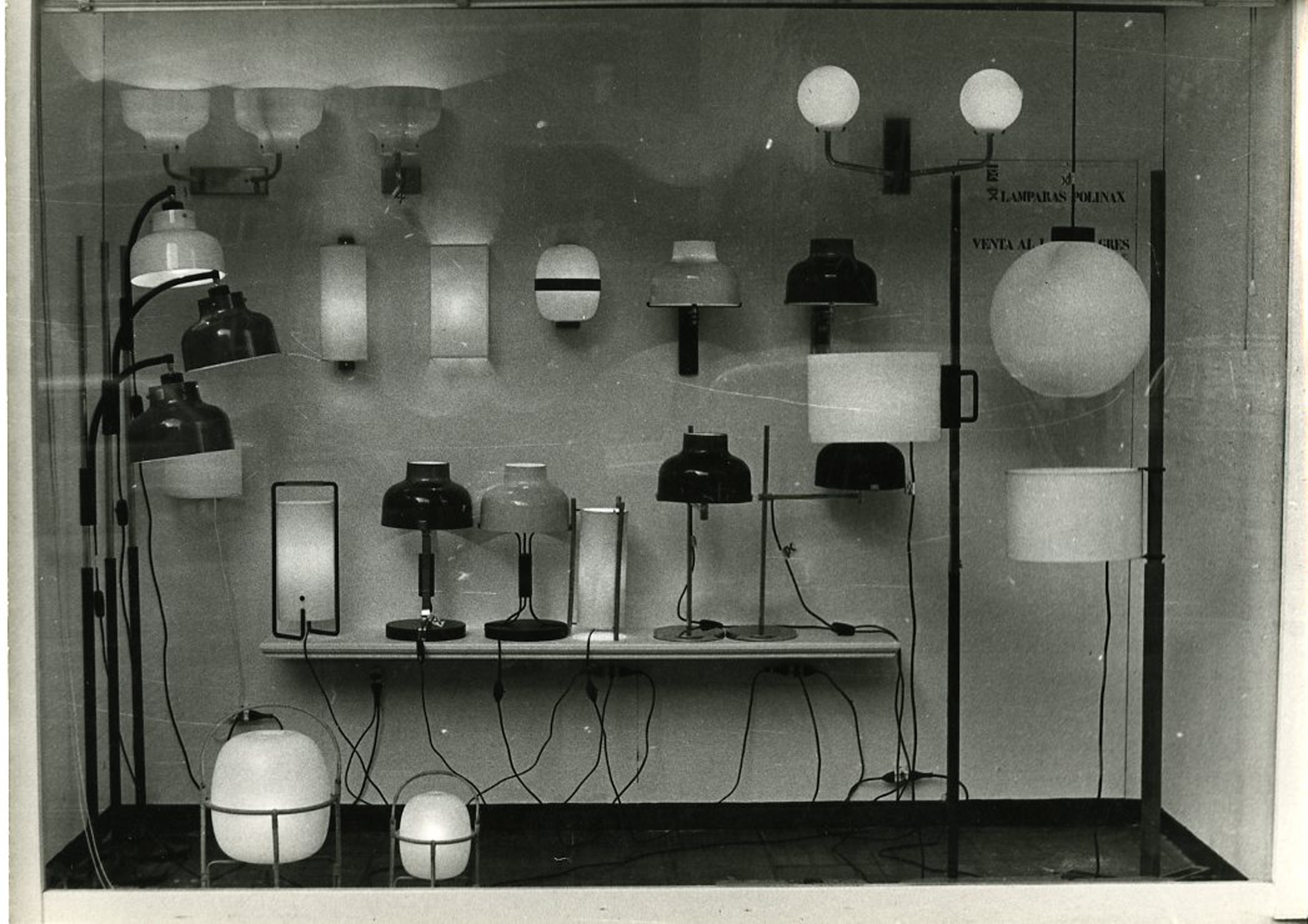 The Lamp That Began with a Discarded Glass Globe - Gessato The Lamp That Began with a Discarded Glass Globe - Gessato