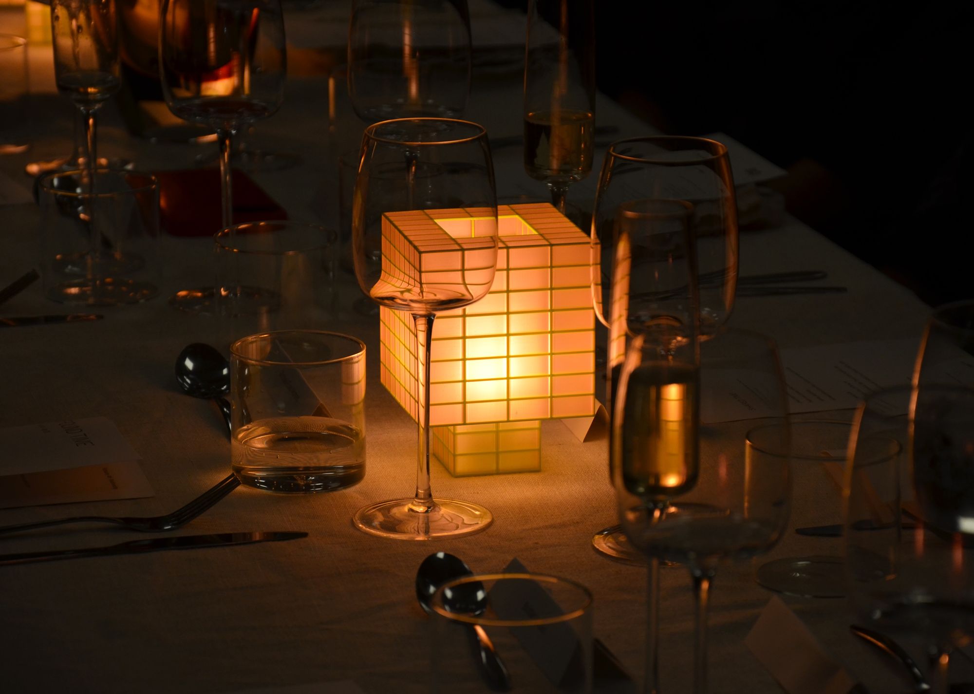 The Award-Winning Tesser Lamps - Gessato The Award-Winning Tesser Lamps - Gessato