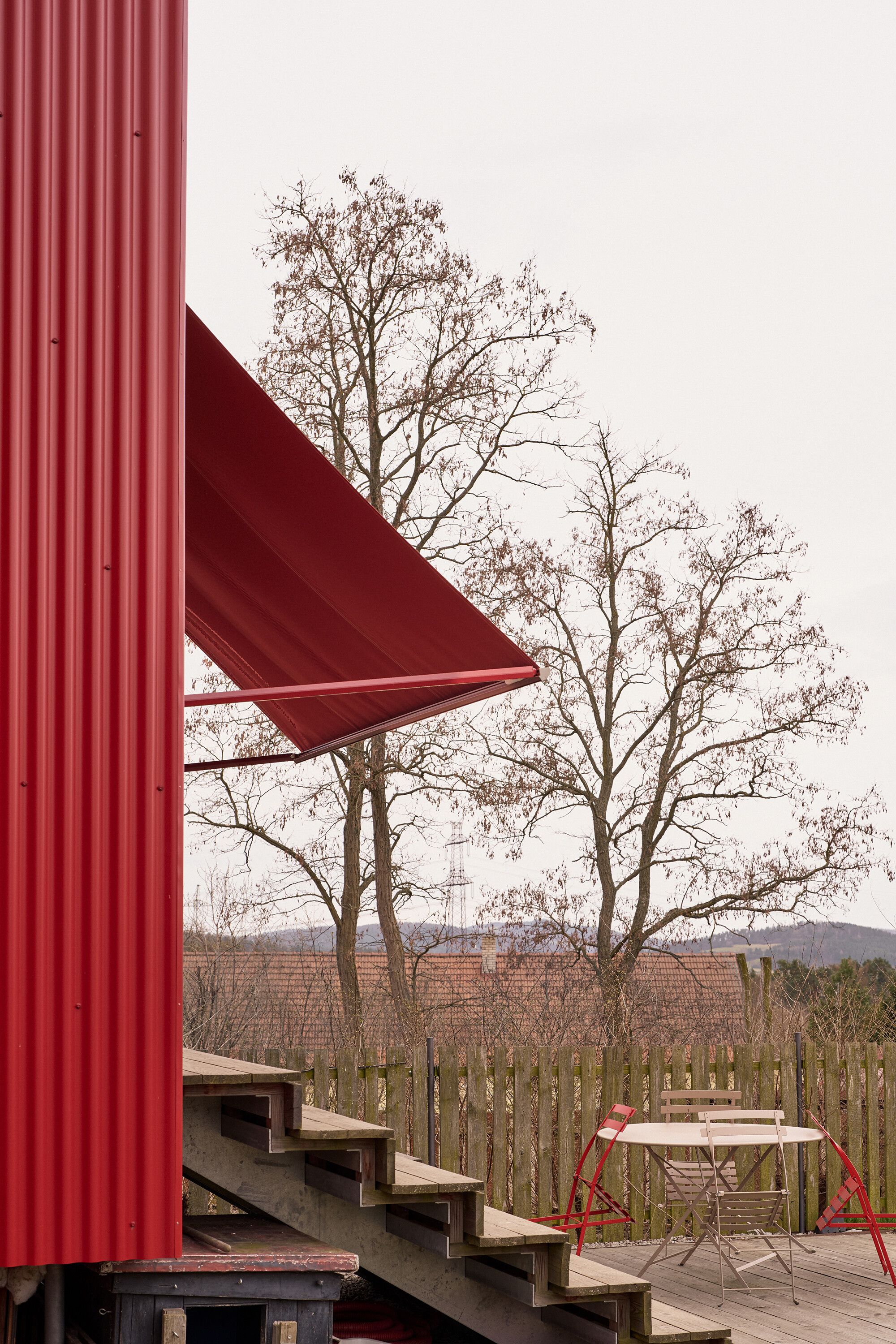 House With a Red Addition - Gessato