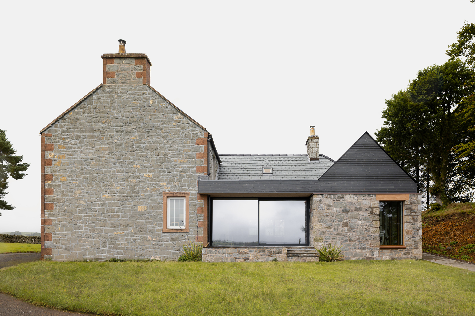 Whinstone Brae - Gessato